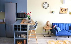 Dominic Apartment By The Forest